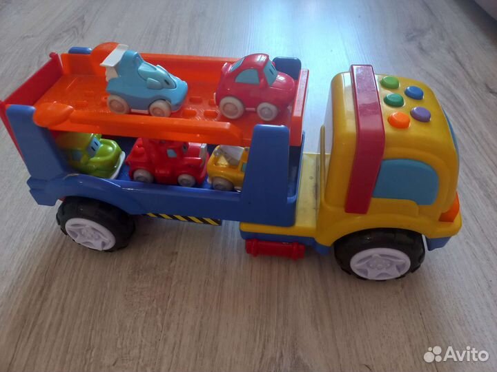 Машинка игрушка