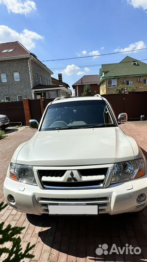 Mitsubishi Pajero, 2005