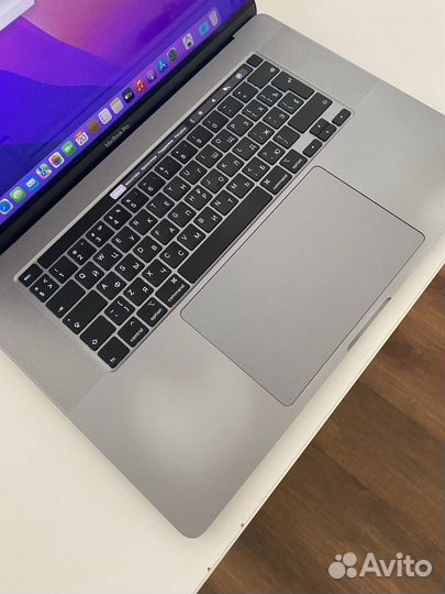 Macbook pro 16 2019 i7