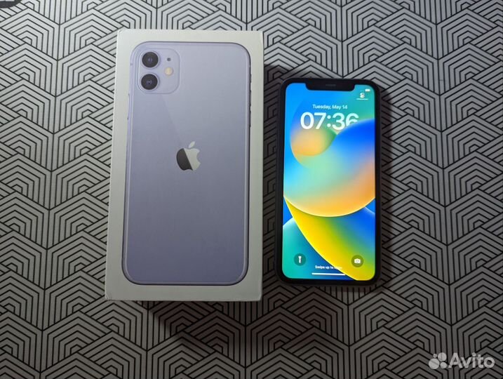iPhone 11, 64 ГБ