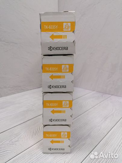 Картриджи оригинальные Kyocera TK-8335Y TK-8335 Y