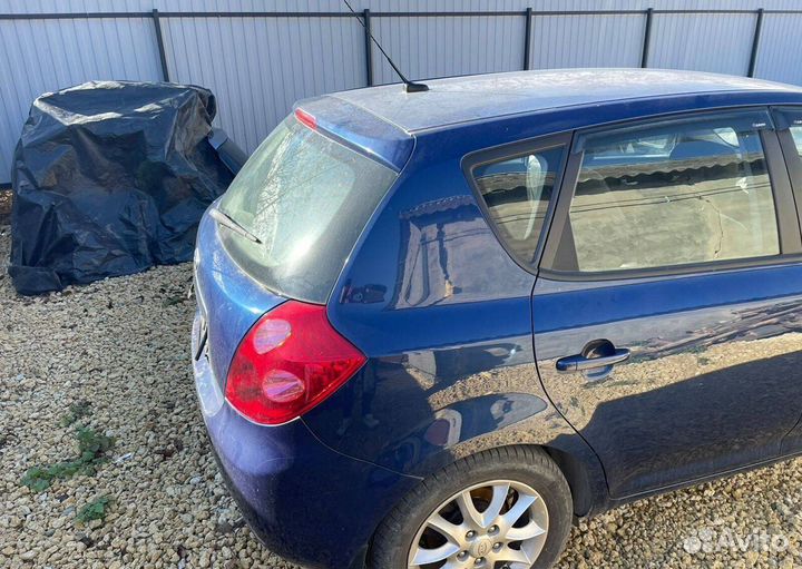 Задняя часть Kia Ceed 1