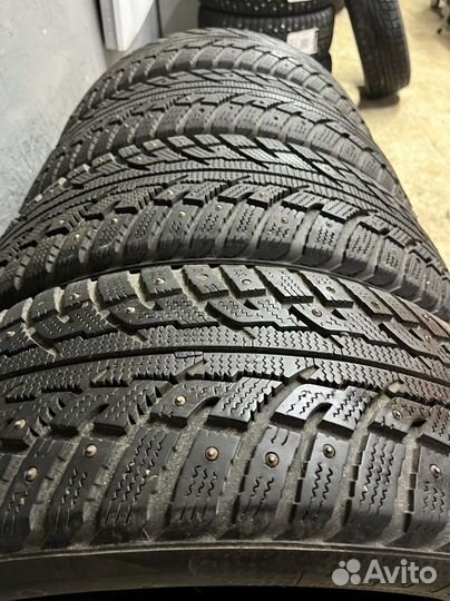 Kumho I'Zen RV Stud KC16 215/60 R17