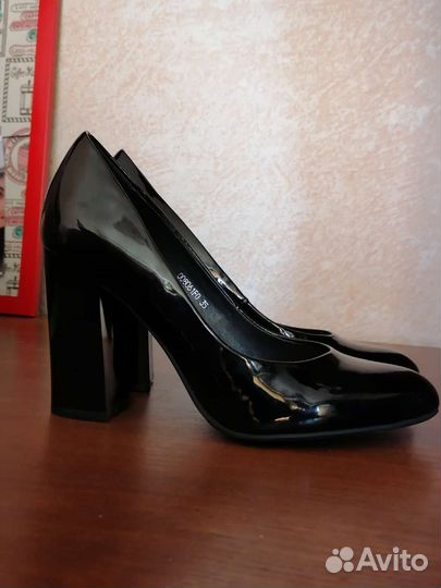 Туфли женские 35 размер