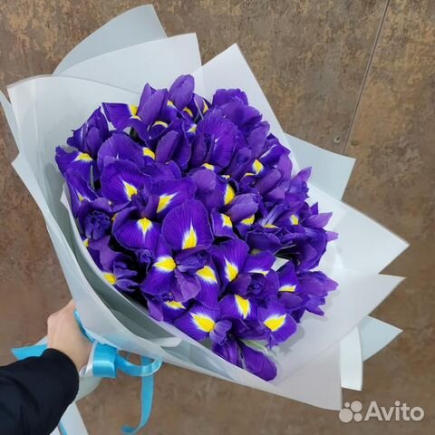 Ирисы. Букеты. Цветы с Доставкой