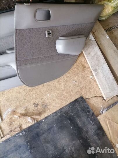 Обшивки дверей Toyota Corolla ae110