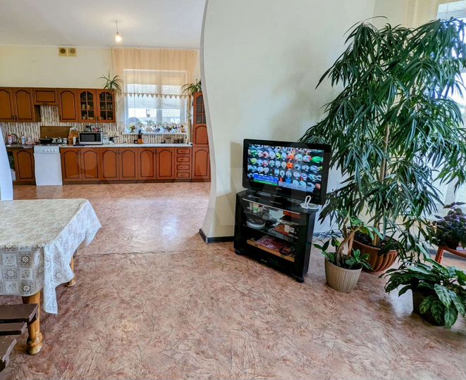 Комната 19 м² в 1-к., 1/2 эт.