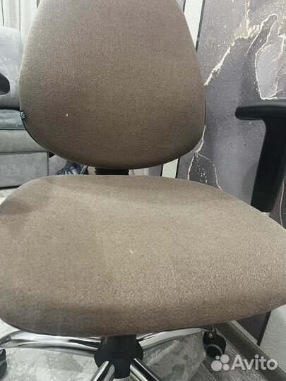 Компьютерное кресло