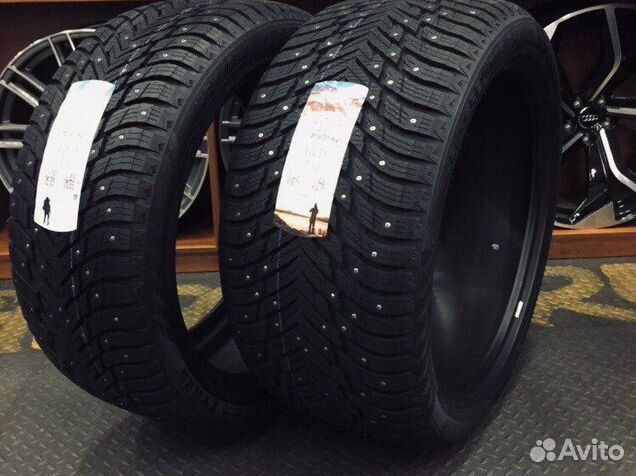 Nokian Tyres Hakkapeliitta 10p SUV 275/40 R21