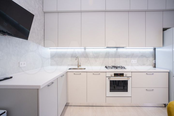 3-к. квартира, 83,4 м², 2/4 эт.