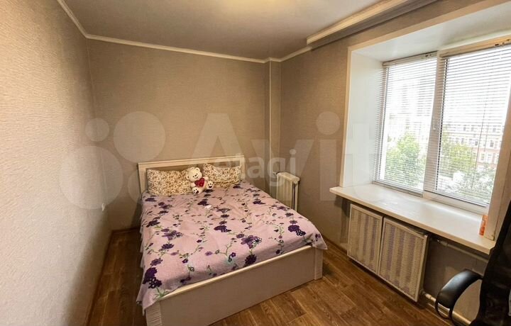 3-к. квартира, 50 м², 5/5 эт.