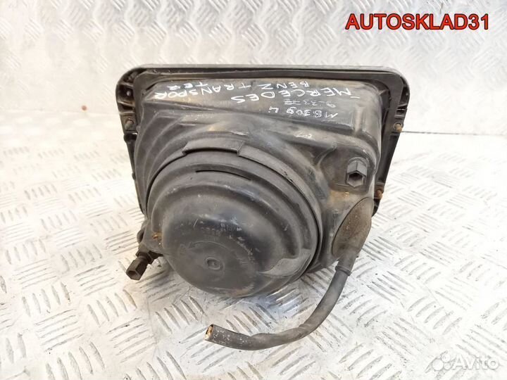 Фара левая Mercedes-Benz T1 1977-1995