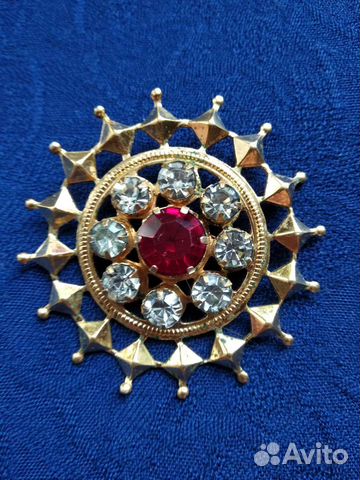 Брошь.Винтаж.Позолота.Крупная