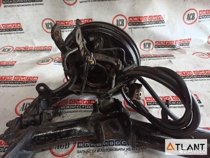 Ступица задняя левая toyota corolla fielder