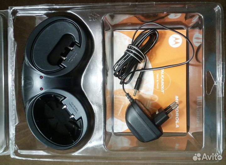 Комплект портативных раций Motorola T5422 (2 шт.)