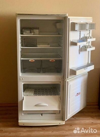 Холодильник