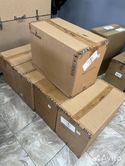 Asic Antminer s19k pro 120th/s Новый