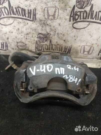 Суппорт передний правый Toyota Camry V-40 2AZ 2008