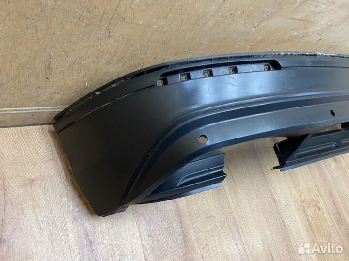 Бампер задний Volkswagen Tiguan 2017+