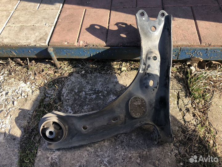 Рычаг подвески KIA Optima