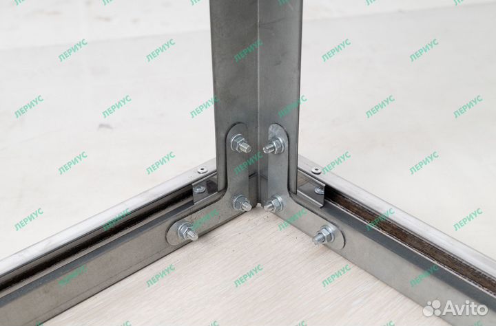 Стол для ресторана