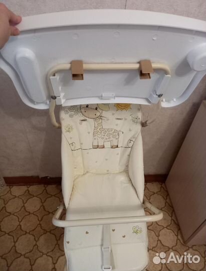 Стульчик для кормления новый