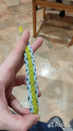 Браслеты и брелоки (темляки) из паракорда