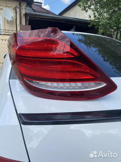 Задний фонарь на mercedes Е класс w213