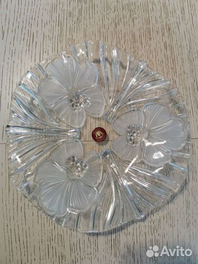 Тарелка стеклянная новая