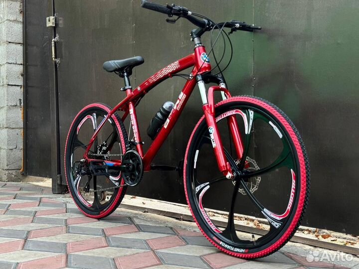 Велосипед BMW 26 красный новый