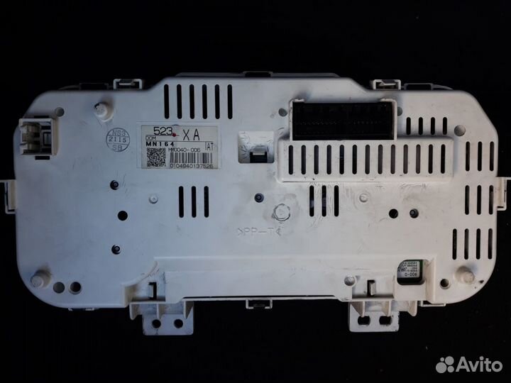 Панель приборов Mitsubishi Colt