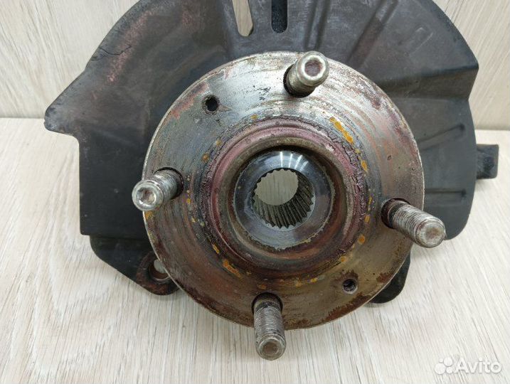 Кулак поворотный передний правый Hyundai Solaris 2