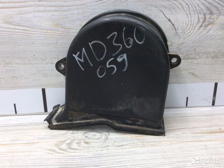 Кожух ремня грм левый Mitsubishi Pajero/Montero Ii