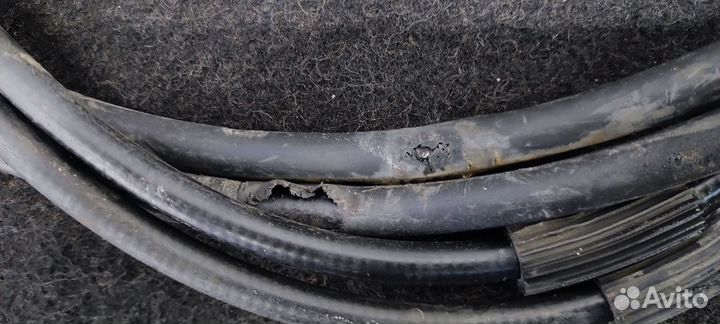 Трос ручника Volvo S80