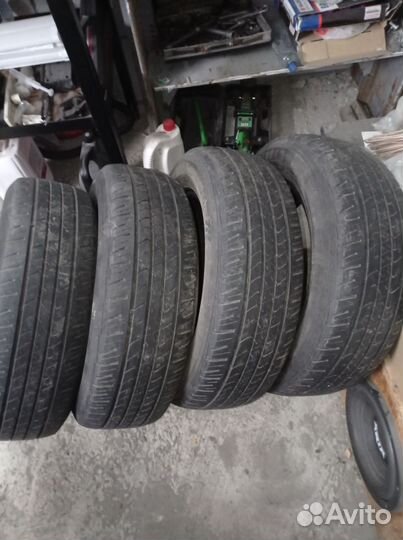Goodyear EfficientGrip 2 SUV 225/65 R17