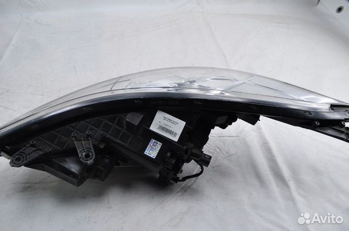 Б/У Б/У Фара передняя правая Hyundai Elantra 2011