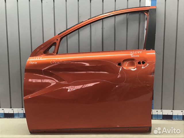 Дверь передняя левая VAZ LADA Vesta 2015