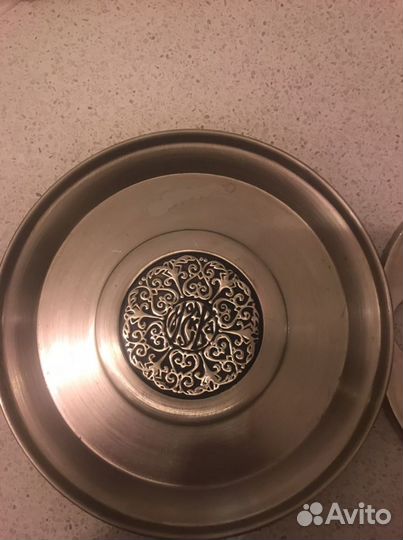 Металлическая подставка-сувенир СССР