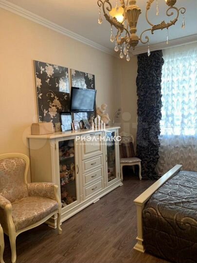 4-к. квартира, 175,8 м², 5/6 эт.