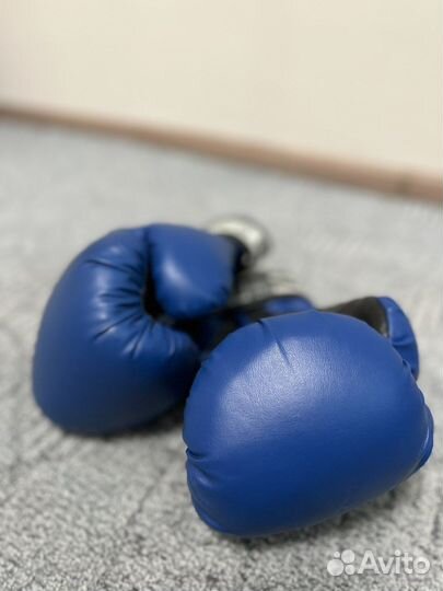 Боксерские перчатки leco 8 oz