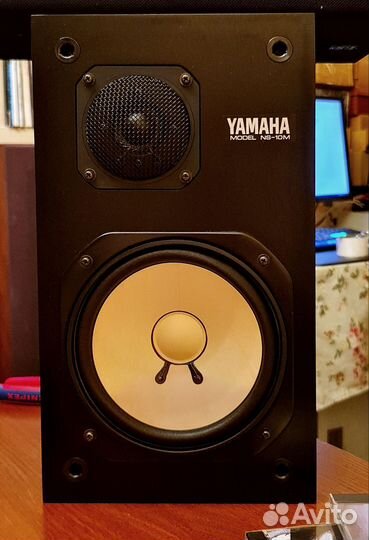 Yamaha NS-10M