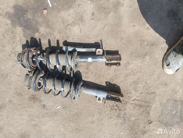 Задние стойки Chevrolet Lacetti Хэтчбэк