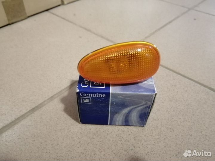 Повторитель указателя поворота Ланос. Новый. Ориги
