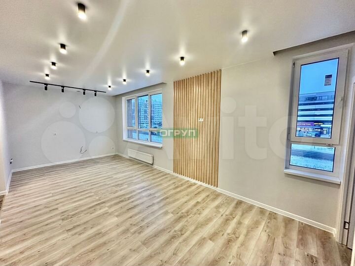 2-к. квартира, 43 м², 3/17 эт.