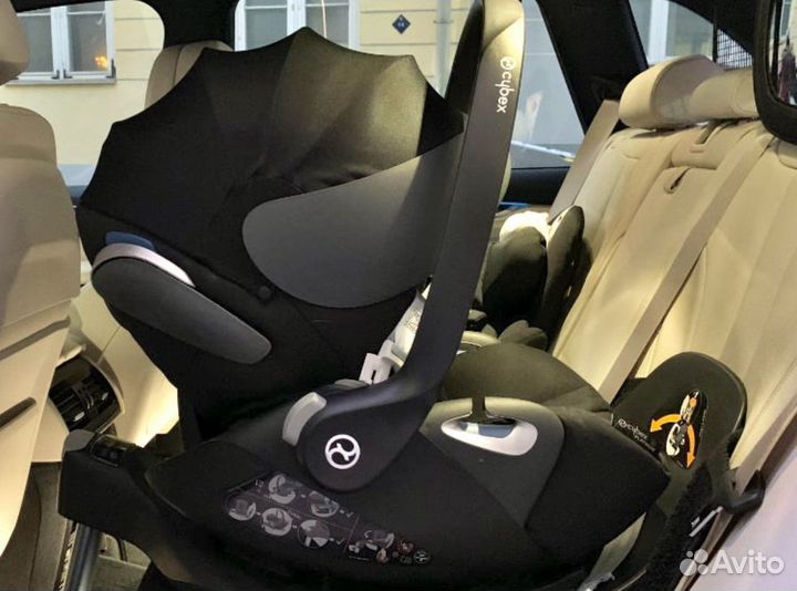 Cybex Cloud Z i-size Ferrari