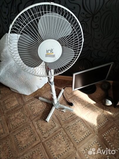 Вентилятор напольный