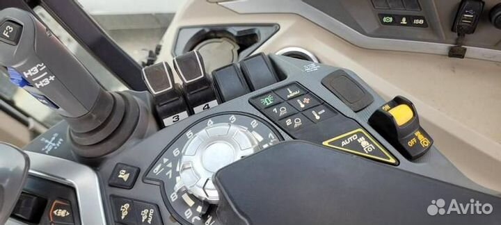 Трактор Massey Ferguson 8S.205, 2021