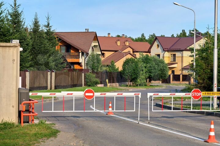 Коттедж 290 м² на участке 20 сот.