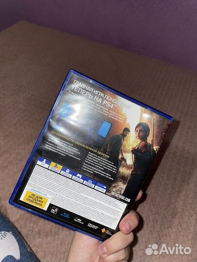 1) джойстик dualshock 2)игра один из нас