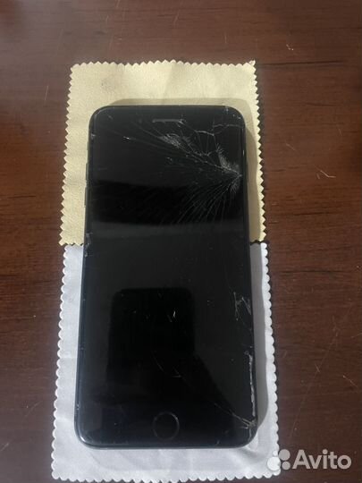 iPhone 8 Plus, 64 ГБ